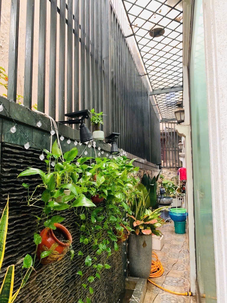 Tôi chính chủ cần bán gấp nhà riêng 45m 6 tầng ngõ 521 Trương Định. Gara Ô tô LH: 0336277055. Không tiếp MG
